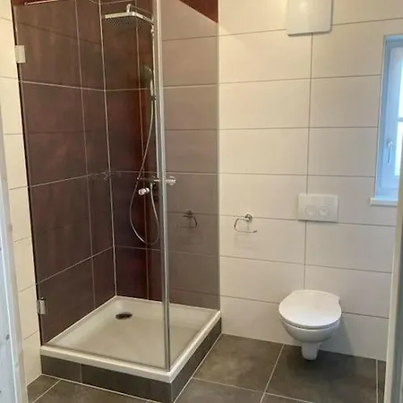 Semesterbostad Goanbau Schoeneben